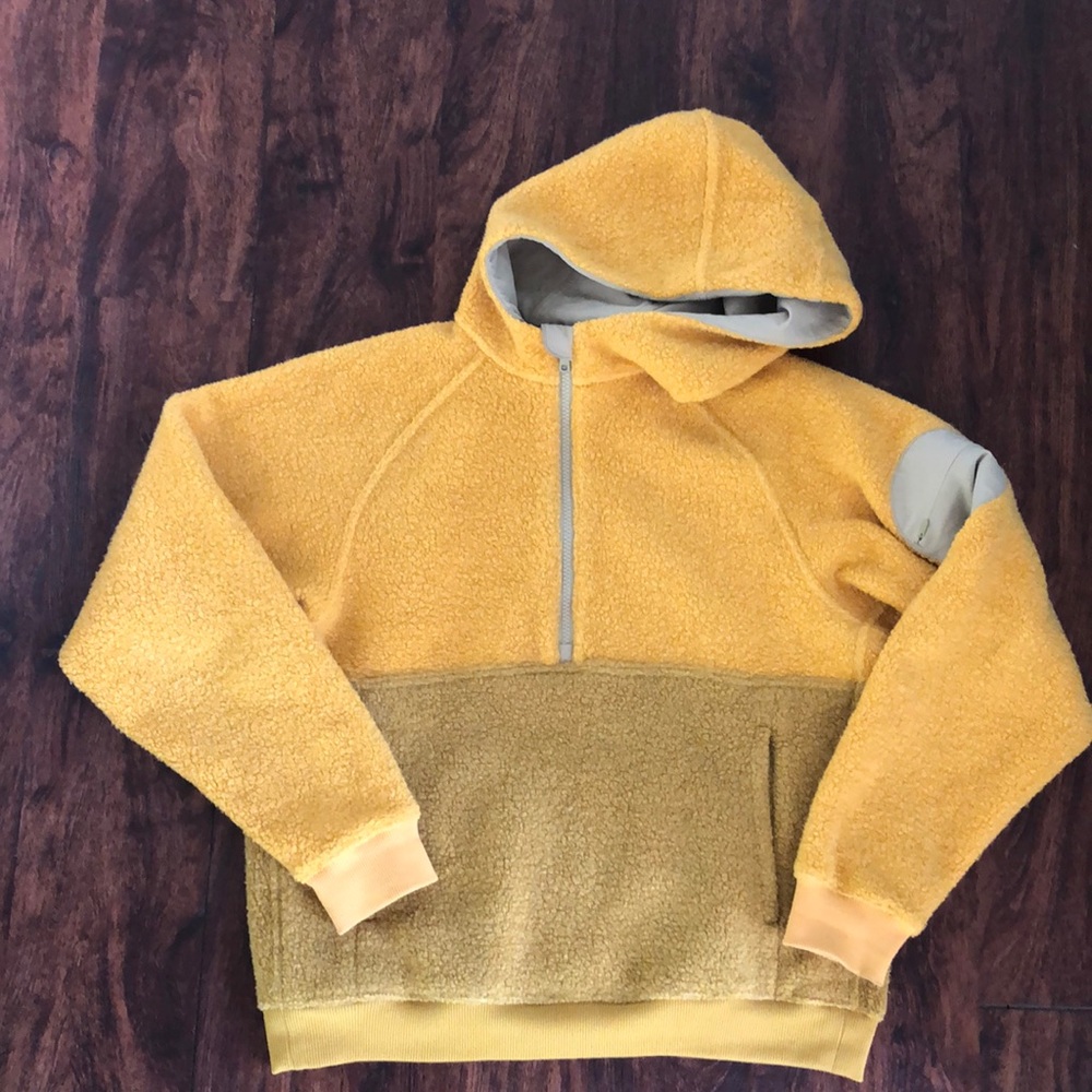 Outdoor Voices Megafleece 1/2 Zip Hoodie